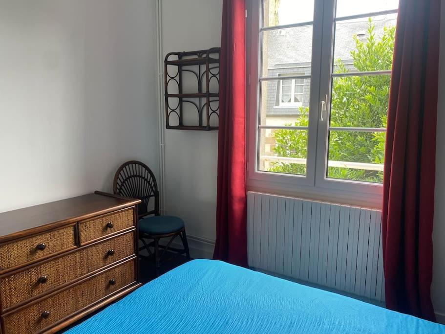 Maison Du Cap Lihou, Duplex Au 1Er Et 2Eme Etage Mansarde, Quartier Historique, 格朗维尔 外观 照片