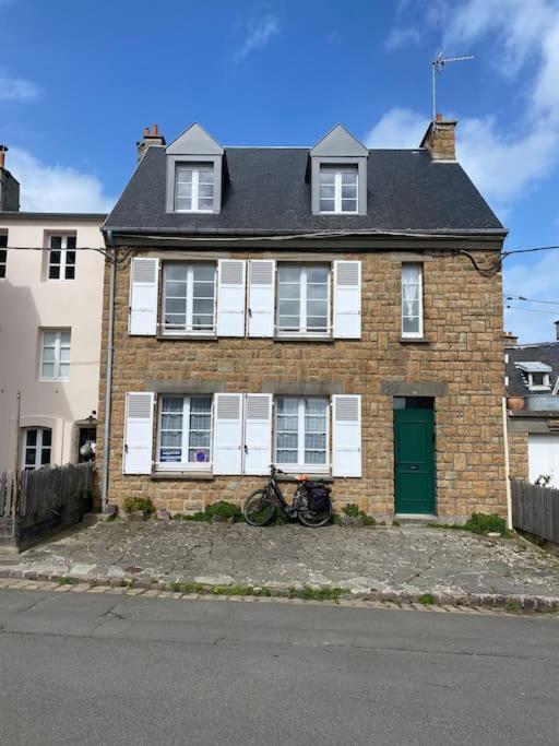 Maison Du Cap Lihou, Duplex Au 1Er Et 2Eme Etage Mansarde, Quartier Historique, 格朗维尔 外观 照片